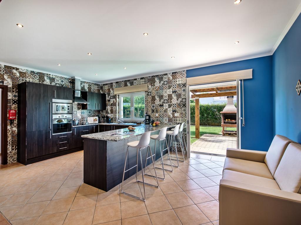Luxuosa Moradia T4 em Olhão, Faro - 320m² por 795.000€ - Image 10